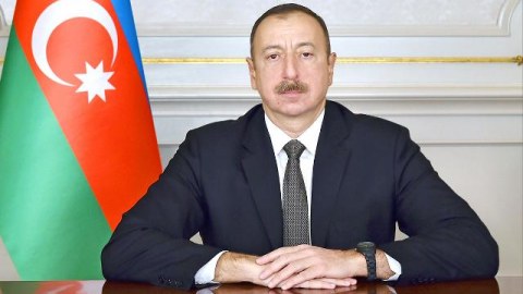 Köçkünlərlə bağlı mühüm fərman - Qazı olmayanların kommunal xərcini dövlət ödəyəcək
