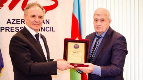 Mətbuat Şurasının icra&ccedil;ı katibi istefa verdi 