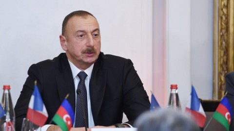 İlham Əliyevdən Sarkisyana CAVAB: "Bu qədər ağıllısansa niyə kasıbsan?&rdquo;