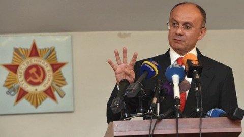 Ohanyan hakimiyyəti hədələdi