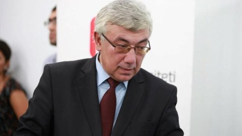 AXC liderlərindən Eldar Namazova sərt CAVAB: &ldquo;İşləyən elə &ouml;z&uuml; oldu&rdquo;