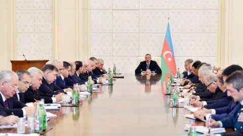 Prezidentin şərəf və ləyaqətini ləkələməyə görə cəzalar daha da sərtləşdirilir - DETALLAR