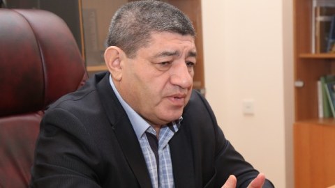 Nizami Cəfərov testi müdafiə etdi: “Sovet vaxtı tapşırılan uşaqlara yüksək qiymət verilirdi”
