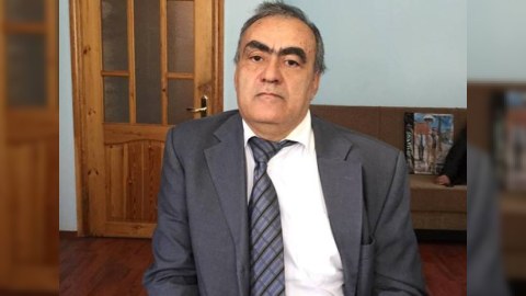 Tovuzun təhsil müdiri təqsiri üzərindən atdı: “Asif Axundova problemi Emin Əliyev yaradıb”