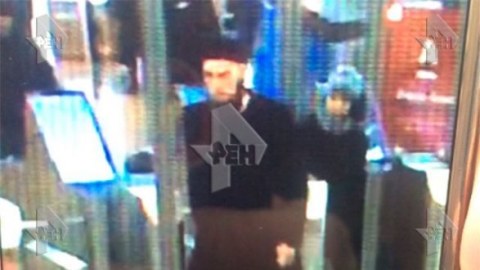 Terror&ccedil;u m&uuml;şahidə kameralarına d&uuml;şd&uuml;