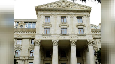 XİN Azərbaycanda 400-dən &ccedil;ox xarici m&uuml;xbiri qeydiyyata alıb  