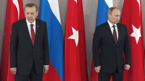 “Rusiya və Türkiyə kompromisdən çox uzaqdır”