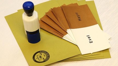 T&uuml;rkiyədə referendumla bağlı hazırlıq işləri başa &ccedil;atıb