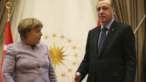 Almaniya referendumdan “Evet” çıxmasına REAKSİYA VERDİ 