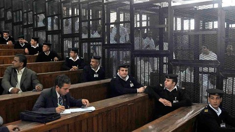 Misir məhkəməsi 20 edam qərarı &ccedil;ıxarıb