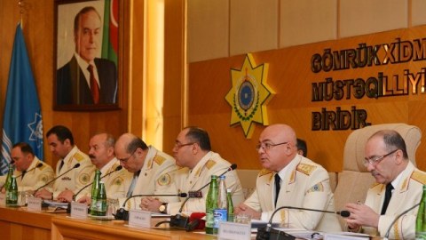 Gömrük Komitəsi vergi və rüsumlardan yayınan firmaların adlarını açıqladı - SİYAHI