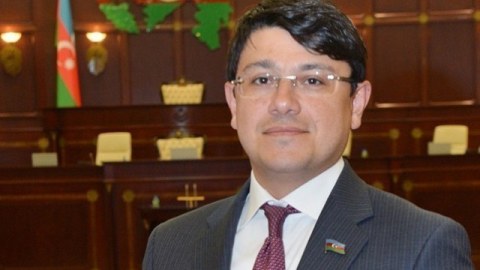 Komitə sədri Azərbaycan mediasının m&uuml;dafiəsinə qalxdı: &ldquo;Bu m&uuml;nasibət onların acizliyini g&ouml;stərir&rdquo;