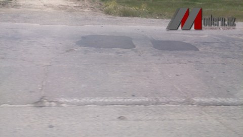Qubadan Bakıya bahalı yamaqlı yollarla... - FOTOLAR