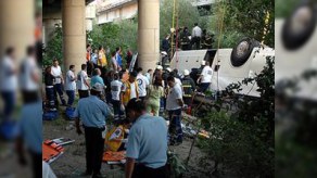  Türkiyədə turistlərin olduğu avtobus aşdı - 23 ölü - YENİLƏNİB 