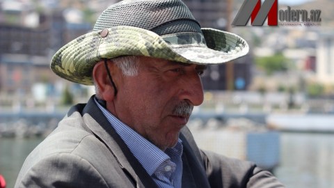 K&ouml;nl&uuml; balıq istəyənin... - Bakı bulvarındakı balıq&ccedil;ılar narazılıq etdilər - REPORTAJ - FOTOLAR &nbsp;