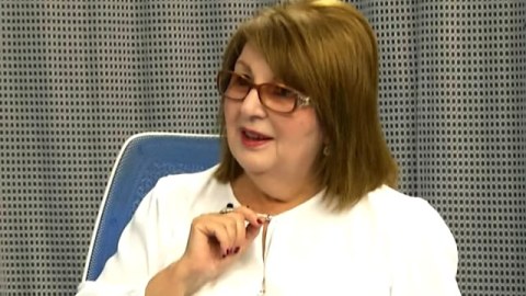 AzTV-nin məşhur diktoru: &ldquo;Ad g&uuml;n&uuml; havasında deyiləm, səhhətim &ccedil;ox pisləşib&rdquo;  