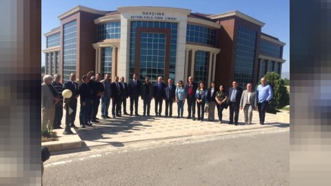 KİVDF baş redaktorları Nax&ccedil;ıvana apardı - SİYAHI  