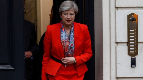 Britaniyada Mühafizəkarların “Pirr qələbəsi” - Baş nazir istefa verəcək?