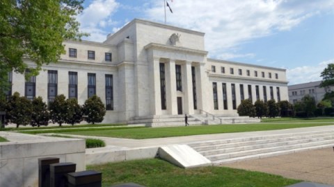 FED uçot dərəcəsini artırdı: Dollar bahalaşır