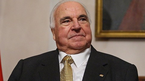 Almaniyanın sabiq kansleri vəfat etdi
