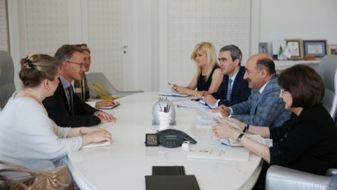 Əb&uuml;lfəs Qarayev Almaniya səfiri ilə g&ouml;r&uuml;şd&uuml;  