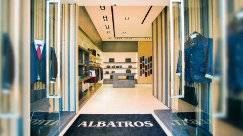 "ALBATROS"  mağazasında da insanları aldadırlar