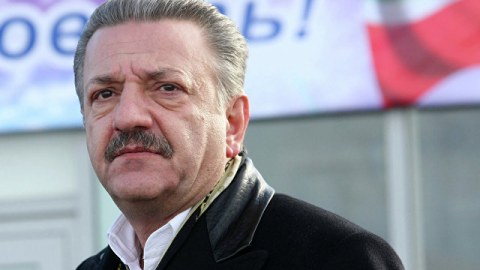 Məhkəmə Telman İsmayılovun 2 mənzilinə həbs qoydu