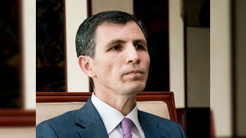 Zahid Oruc İqtisad Universitetində gördüklərindən yazdı