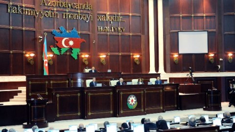 Hansı deputatlar qanun layihəsi hazırlayıblar...   