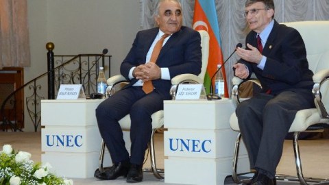 İqtisad Universiteti digər ali məktəbləri geridə qoyur   