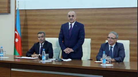 Nazirlik jurnalistləri MÜKAFATLANDIRDI