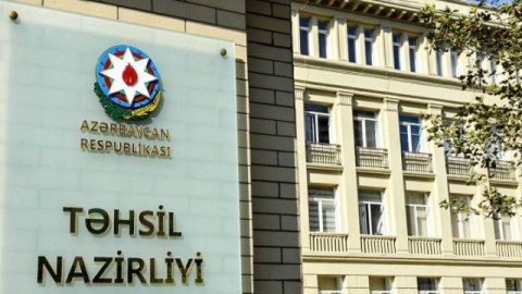 50 min nəfər müəllim olmaq üçün qeydiyyatdan keçib 