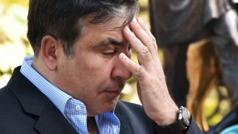 Saakaşvilinin sürgün həyatı başlayır: “Bunu ən axmaq hökumət edə bilərdi”