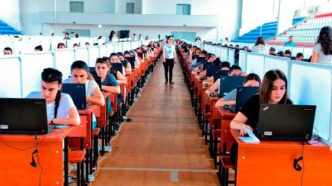 Müəllimlərin işə qəbul imtahanından qovulanlar olub - AÇIQLAMA   