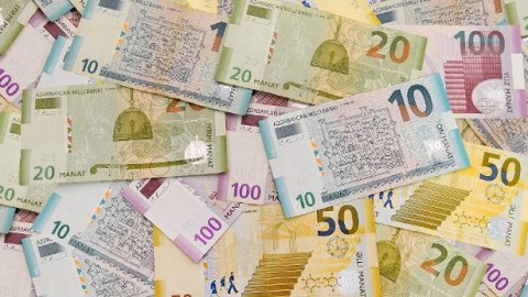 Bələdiyyə sədrinin m&uuml;avini cərimələndi &ndash; 2500 manat