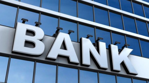 Bəzi banklar ilin sonuna kimi ləğv oluna bilər   