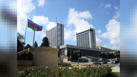 Deputatlar Rusiyaya gedir