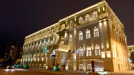Bakı Ali Neft Məktəbi 700 ballı tələbələrin sayına görə birinci oldu