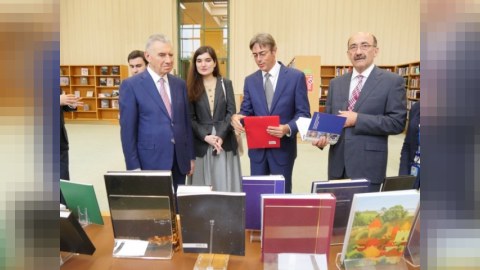 BMT kitabxanasındakı AXC ilə bağlı sənədlərin surəti Azərbaycana verildi - FOTO