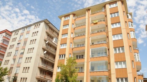 “Kupça”sız mənzillər - Bakıdakı yeni binaların 80 faizini dövlət qeydiyyatına almırlar  