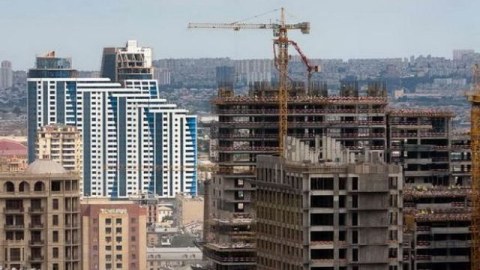 Tikinti şirkətləri yoxlanıldı - 62 işçinin müqaviləsiz işlədiyi aşkarlandı