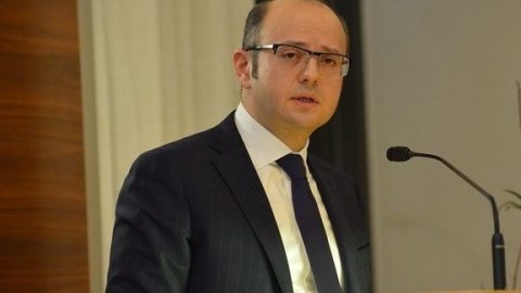 Yeni energetika naziri kimdir? - TƏRCÜMEYİ-HAL  