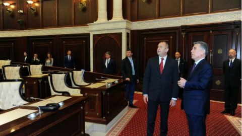 Bolqarıstan prezidenti Milli Məclisdə
