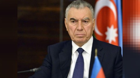 Əli Həsənovdan qəzalı binalarda yaşayan köçkünlərə XƏBƏR VAR   