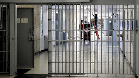 Qaçan məhbuslara bu gün hökm oxunmalıymış... - Rəis müavininin bacısı oğlu da saxlanıldı   
