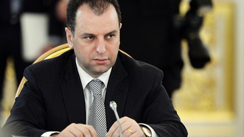 Ermənistanın m&uuml;dafiə naziri Qarabağa gəldi