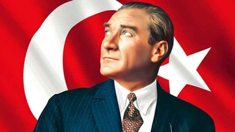 T&uuml;rkiyə C&uuml;mhuriyyətinin qurulmasından 94 il &ouml;t&uuml;r
