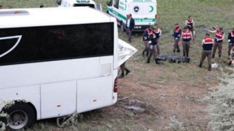 Türkiyədə avtobus qəzası: 28 yaralı