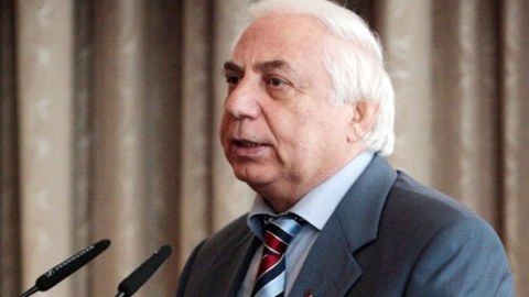 Hadı Rəcəblidən h&ouml;kumətə &Ccedil;AĞIRIŞ: &ldquo;Ehtiyac meyarının məbləği artırılsın&rdquo; 