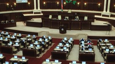 Milli Məclisdə yeni qanun layihələri - SİYAHI